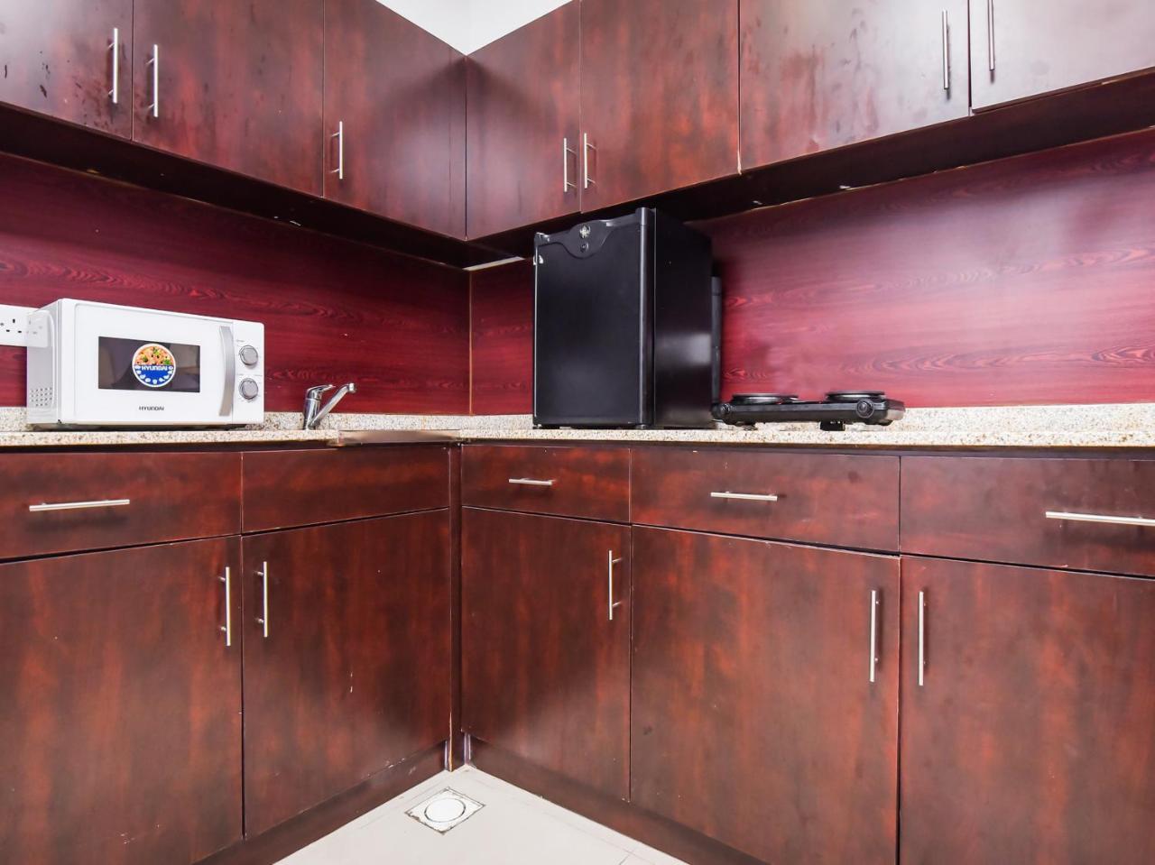 Oyo 138 Empire Hotel Apartments 두바이 외부 사진